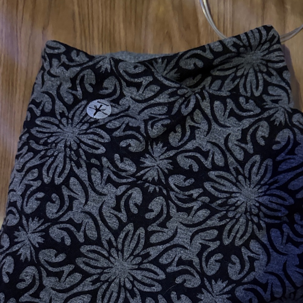 Floral Print Athletic Skirt - Picture 8 of 8